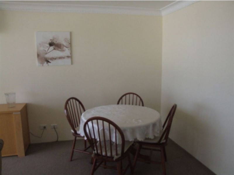 4/13 King George Street, Victoria Park WA 6100