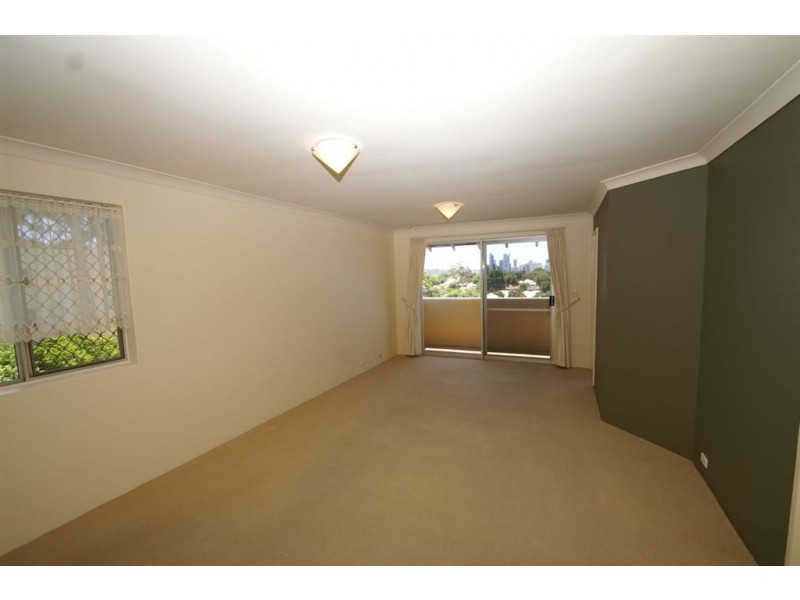 K19/45 King George Street, Victoria Park WA 6100