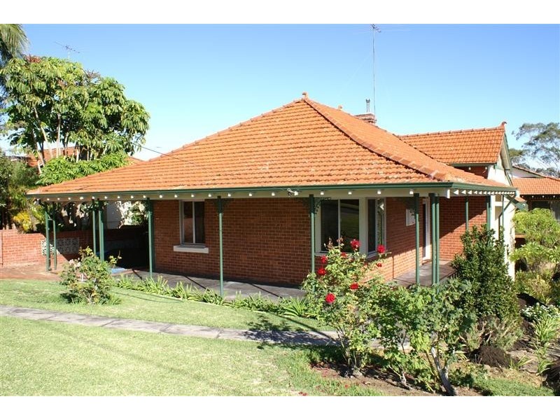 31 HAMPTON STREET, Burswood WA 6100