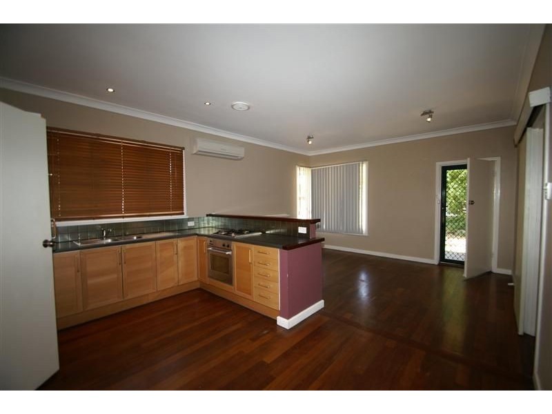 1 Bowkett Street, Redcliffe WA 6104