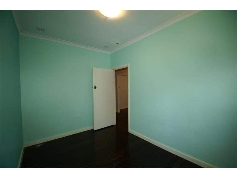 1 Bowkett Street, Redcliffe WA 6104