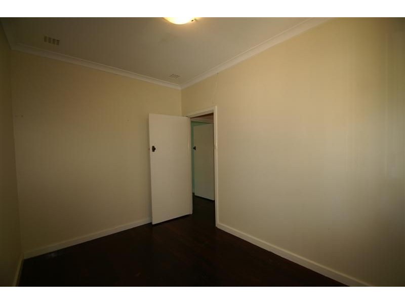 1 Bowkett Street, Redcliffe WA 6104