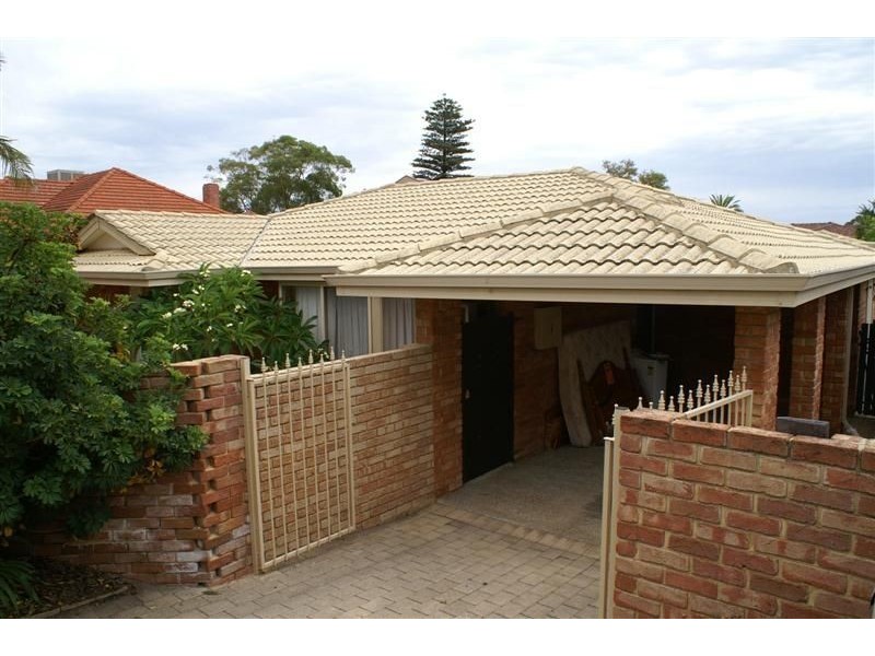 1/139 Stock Road, Attadale WA 6156