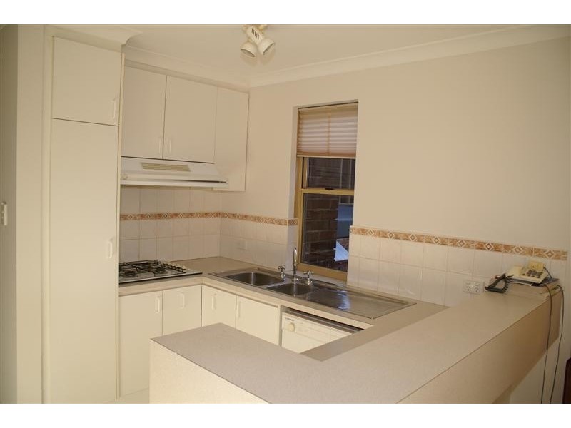 7/12 King George Street, Victoria Park WA 6100