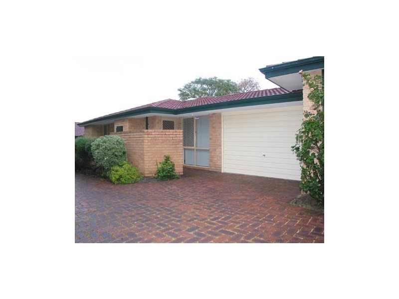 2/45 Teague St, Victoria Park WA 6100