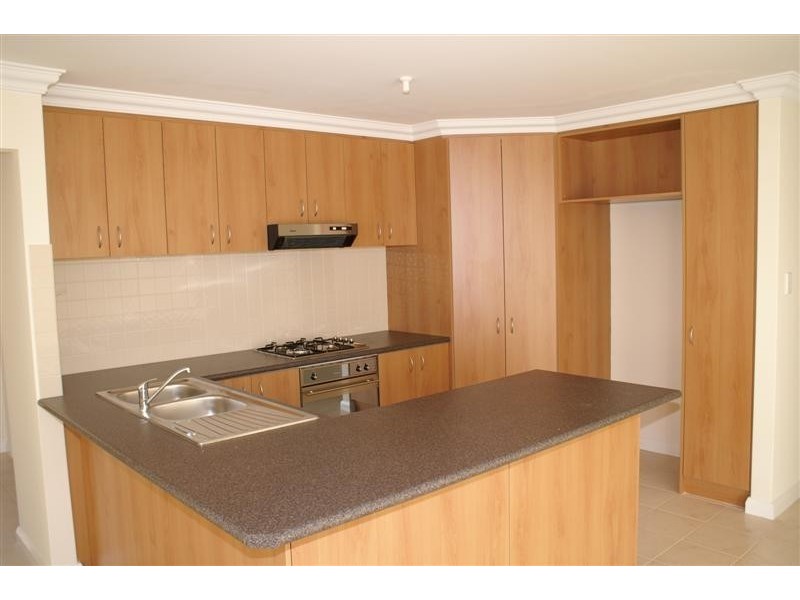 B/2 Sullivan St, Beckenham WA 6107