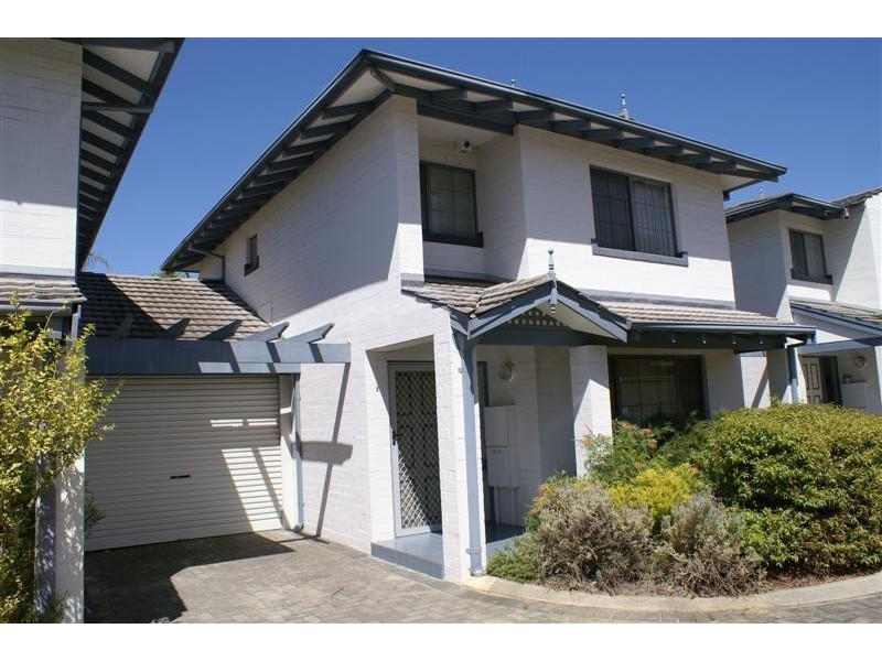 2/19 McMillian St, Victoria Park WA 6100