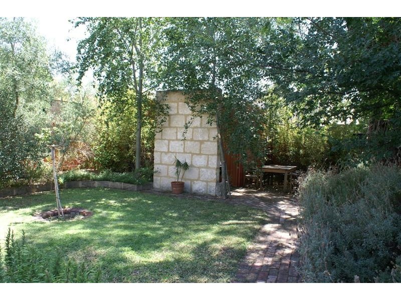 13 Willis Street, East Victoria Park WA 6101