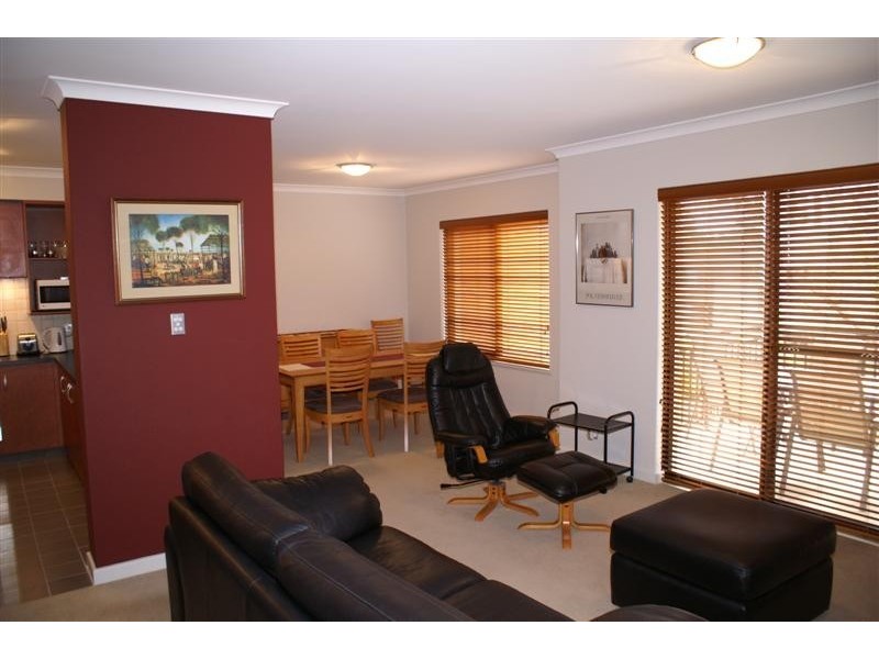 3/27 Hardy Street, South Perth WA 6151