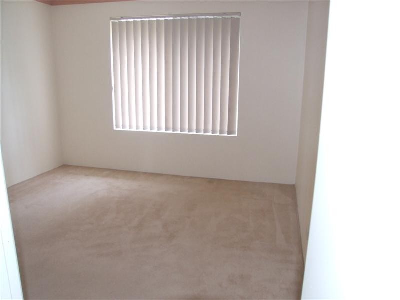 27 Petrel Cl, Wilson WA 6107