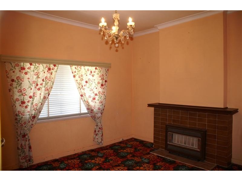 74 Roberts Street, Bayswater WA 6053