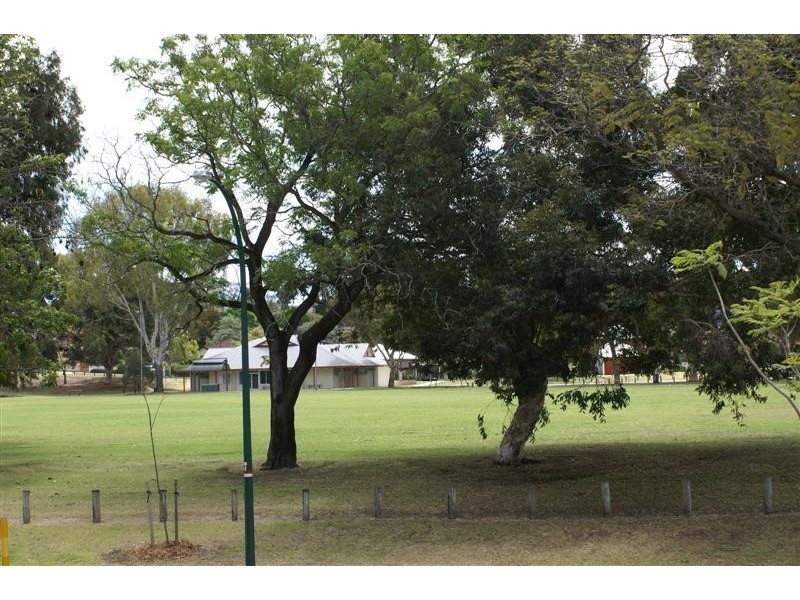 76 Balmoral Street, East Victoria Park WA 6101