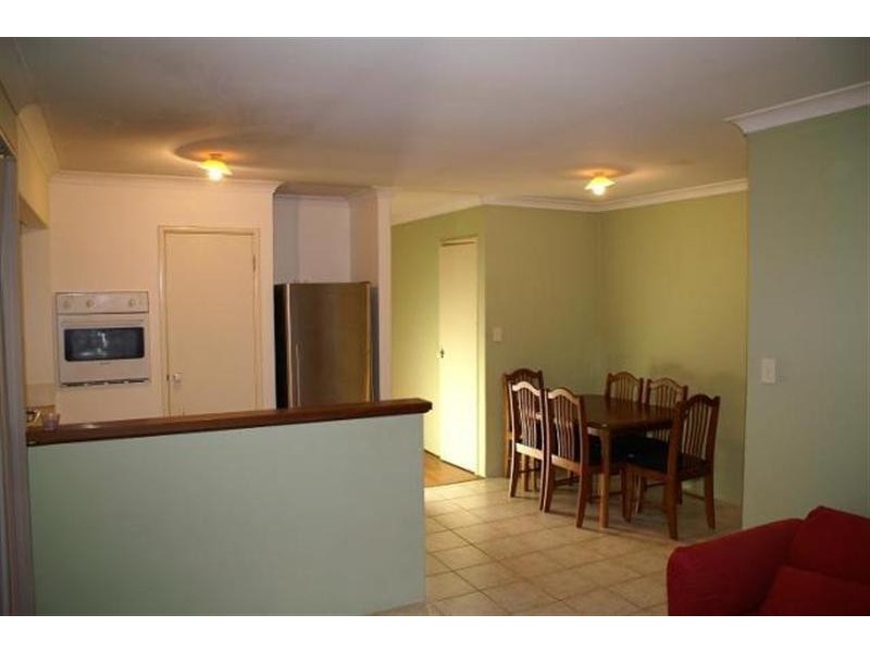 1/19 Warwick Street, St James WA 6102