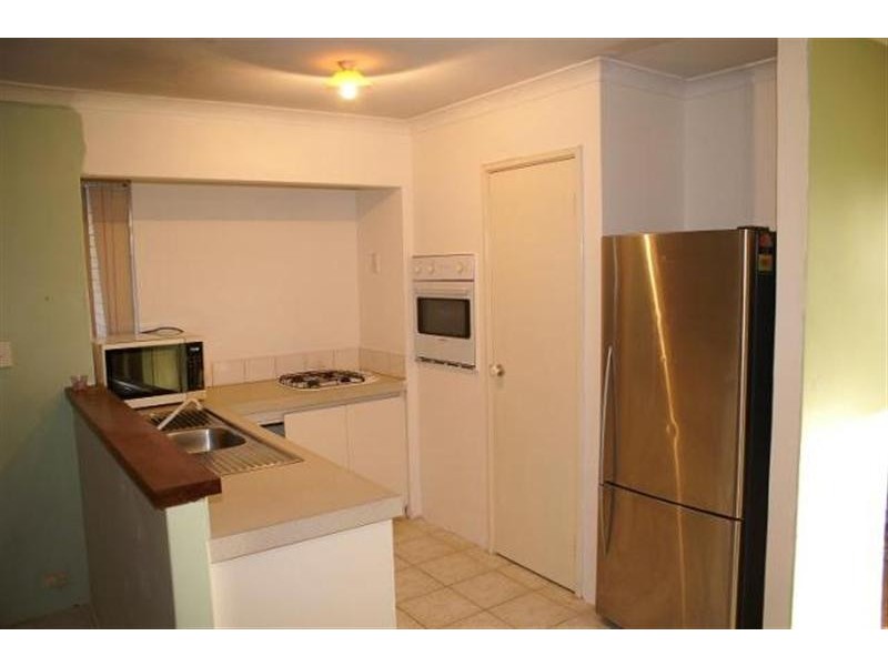 1/19 Warwick Street, St James WA 6102