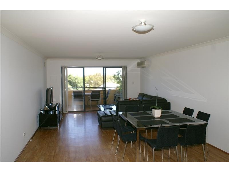 29/6 McMaster St, Victoria Park WA 6100