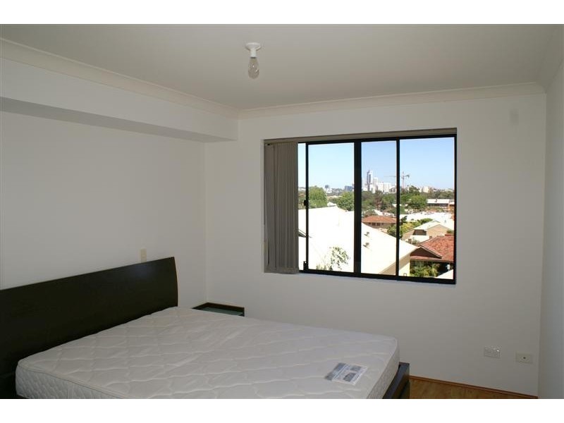 29/6 McMaster St, Victoria Park WA 6100