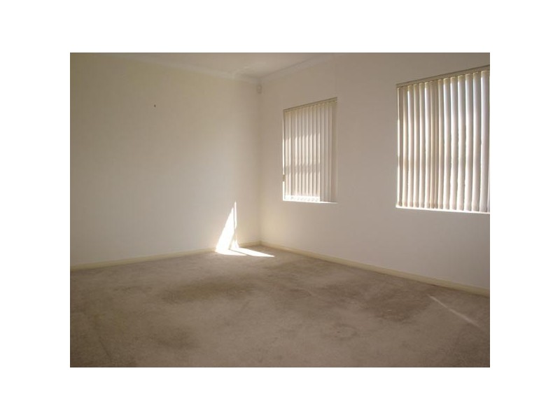 1/40 McMaster St, Victoria Park WA 6100