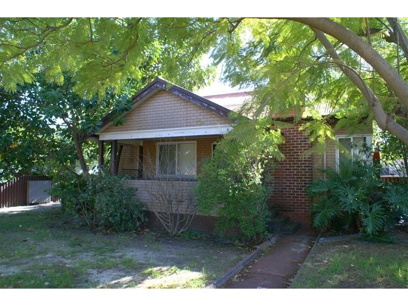 105 Armadale Rd, Rivervale WA 6103