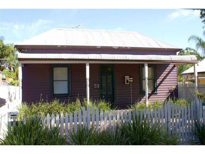 53 Kent St, Victoria Park WA 6100