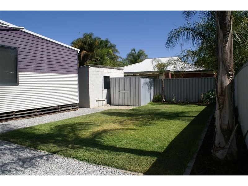 53 Kent St, Victoria Park WA 6100