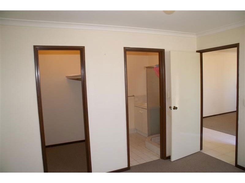 6A Bishopsgate St, Lathlain WA 6100