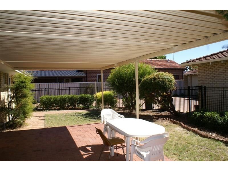 6A Bishopsgate St, Lathlain WA 6100