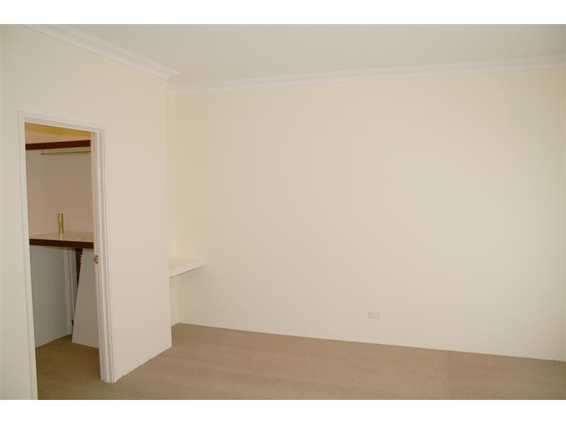 1 E Clydesdale St, Burswood WA 6100