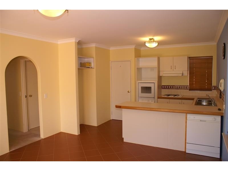 1/12 Leonard St, Victoria Park WA 6100