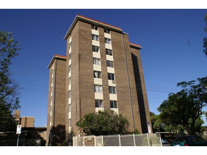 4/45 Leonard Street, Victoria Park WA 6100