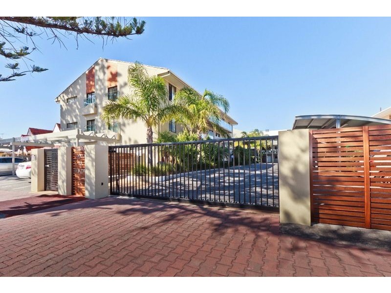 15/18 Broadway, Glenelg South SA 5045