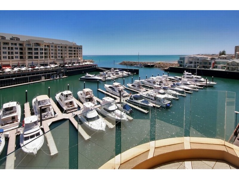 338/4 Holdfast Promenade, Glenelg SA 5045