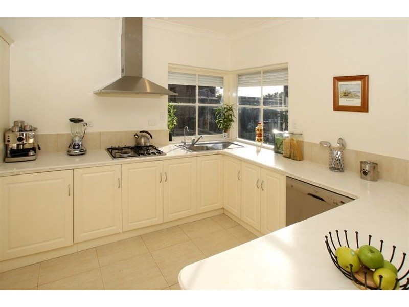 10 Hayes Court, West Lakes SA 5021