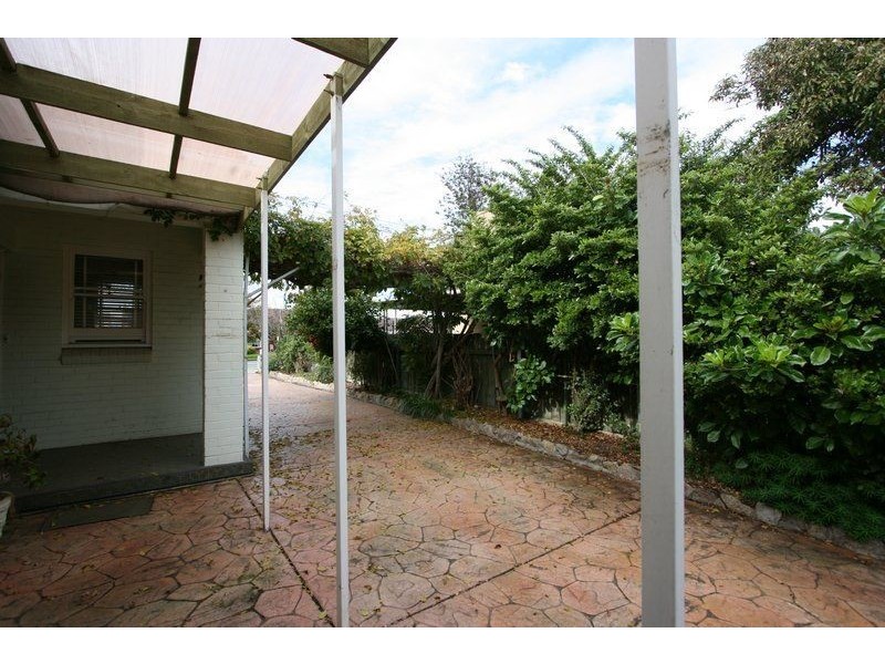 63 Pine Avenue, Glenelg North SA 5045