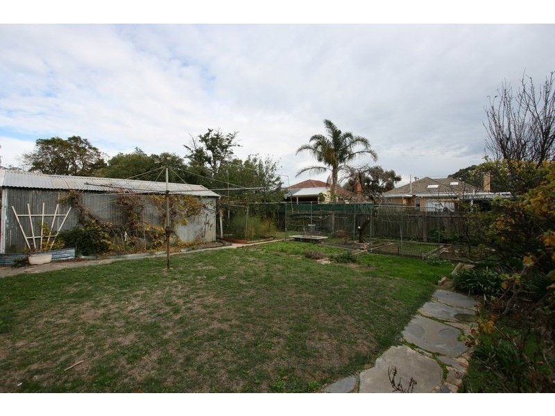 63 Pine Avenue, Glenelg North SA 5045
