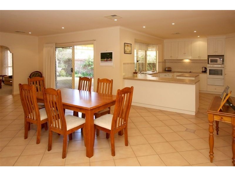 4 Alexander Court, Novar Gardens SA 5040