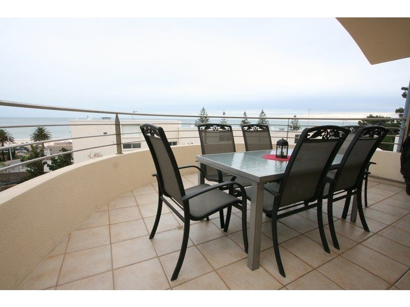 56A Wheatland St, Seacliff SA 5049