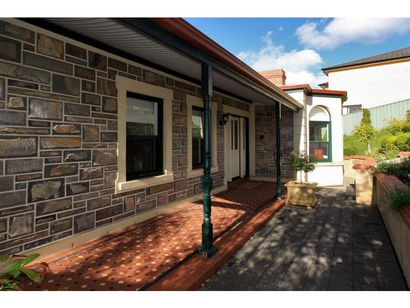7 Goldfinch Place, Flagstaff Hill SA 5159