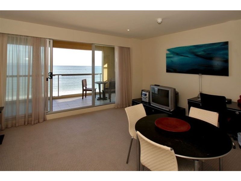 411/16 Holdfast Promenade, Glenelg SA 5045