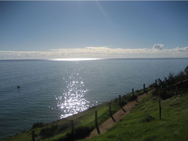 6 Esplanade, Hallett Cove SA 5158