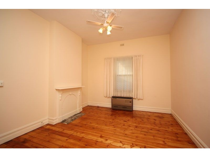 2 Mary Street, Glenelg North SA 5045