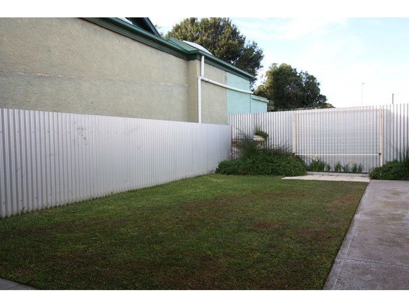 2 Mary Street, Glenelg North SA 5045