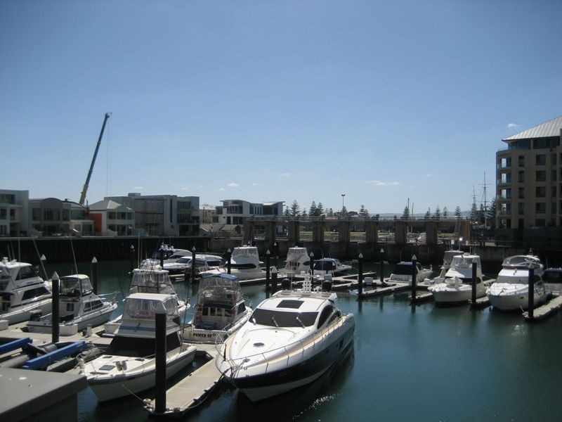 318/4 Holdfast Promenade, Glenelg SA 5045