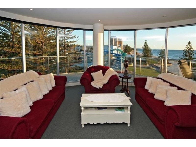 610/19 Holdfast Promenade, Glenelg SA 5045