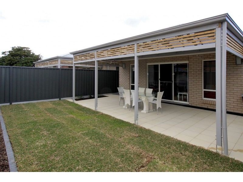 5 & 5A Meredith Avenue, Glengowrie SA 5044