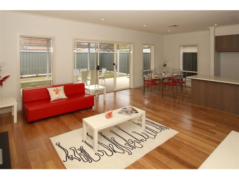 5 & 5A Meredith Avenue, Glengowrie SA 5044