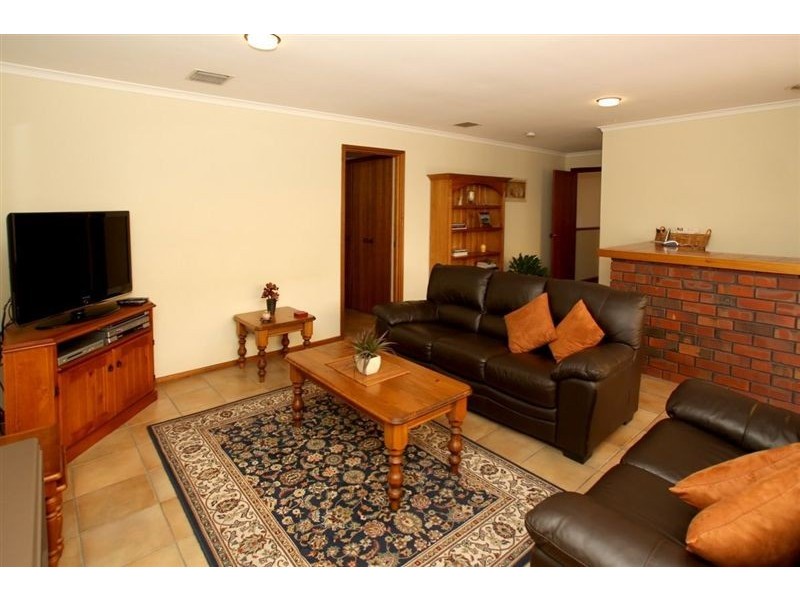 16 Simcock Street, West Beach SA 5024