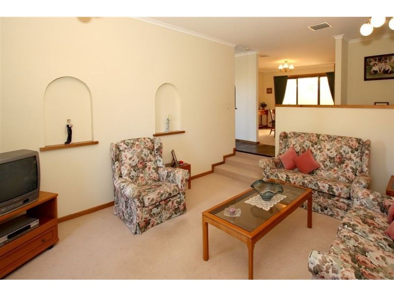 16 Simcock Street, West Beach SA 5024