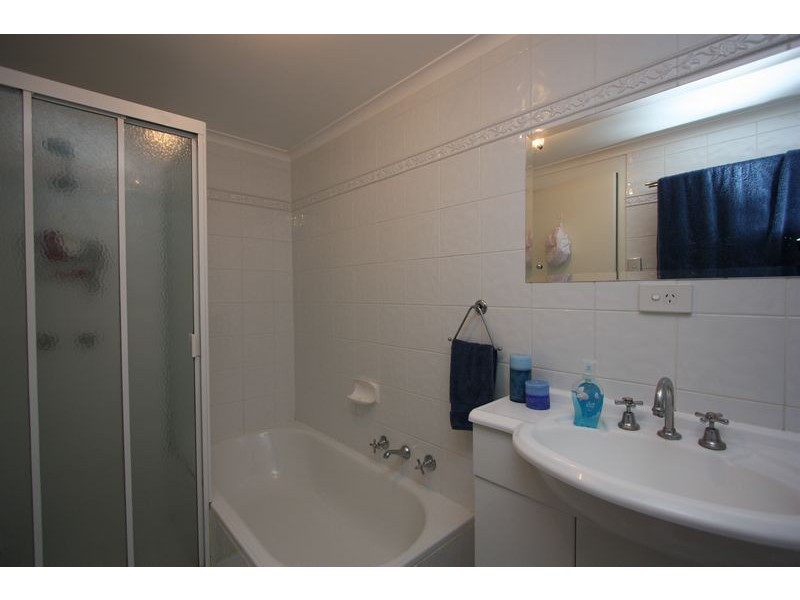 2c/13 North Esplanade, Glenelg North SA 5045