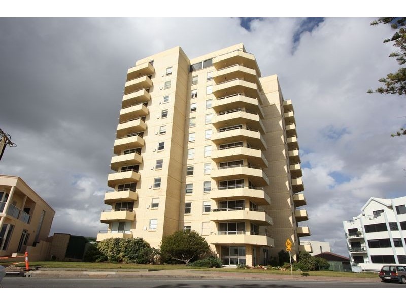 2c/13 North Esplanade, Glenelg North SA 5045