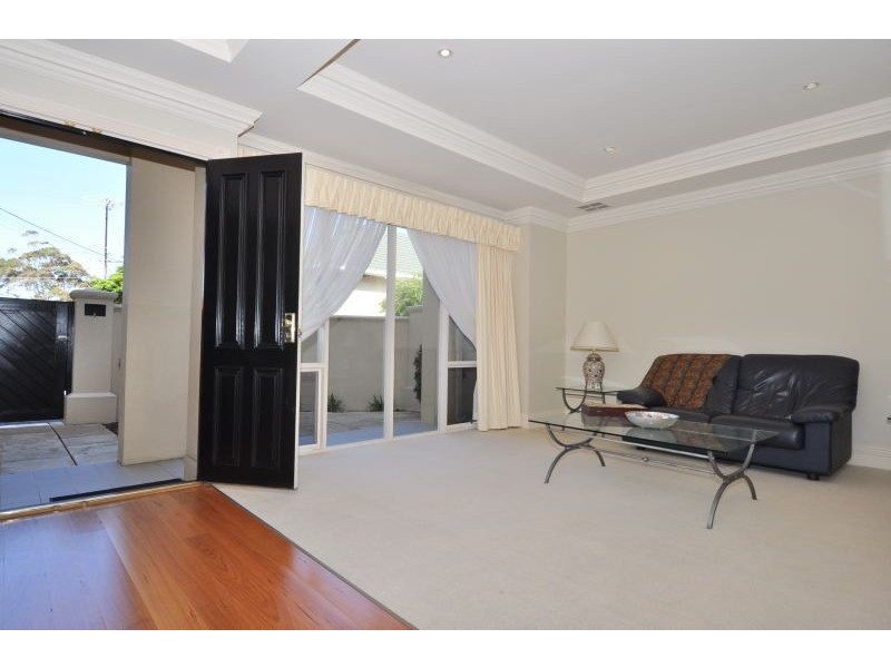 1-7 Torrens Square, Glenelg SA 5045